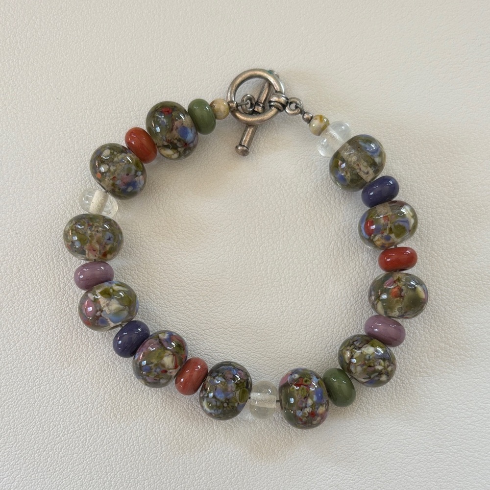 Multicolor Glass Bead Bracelet - Olive Green Mosaic Accent